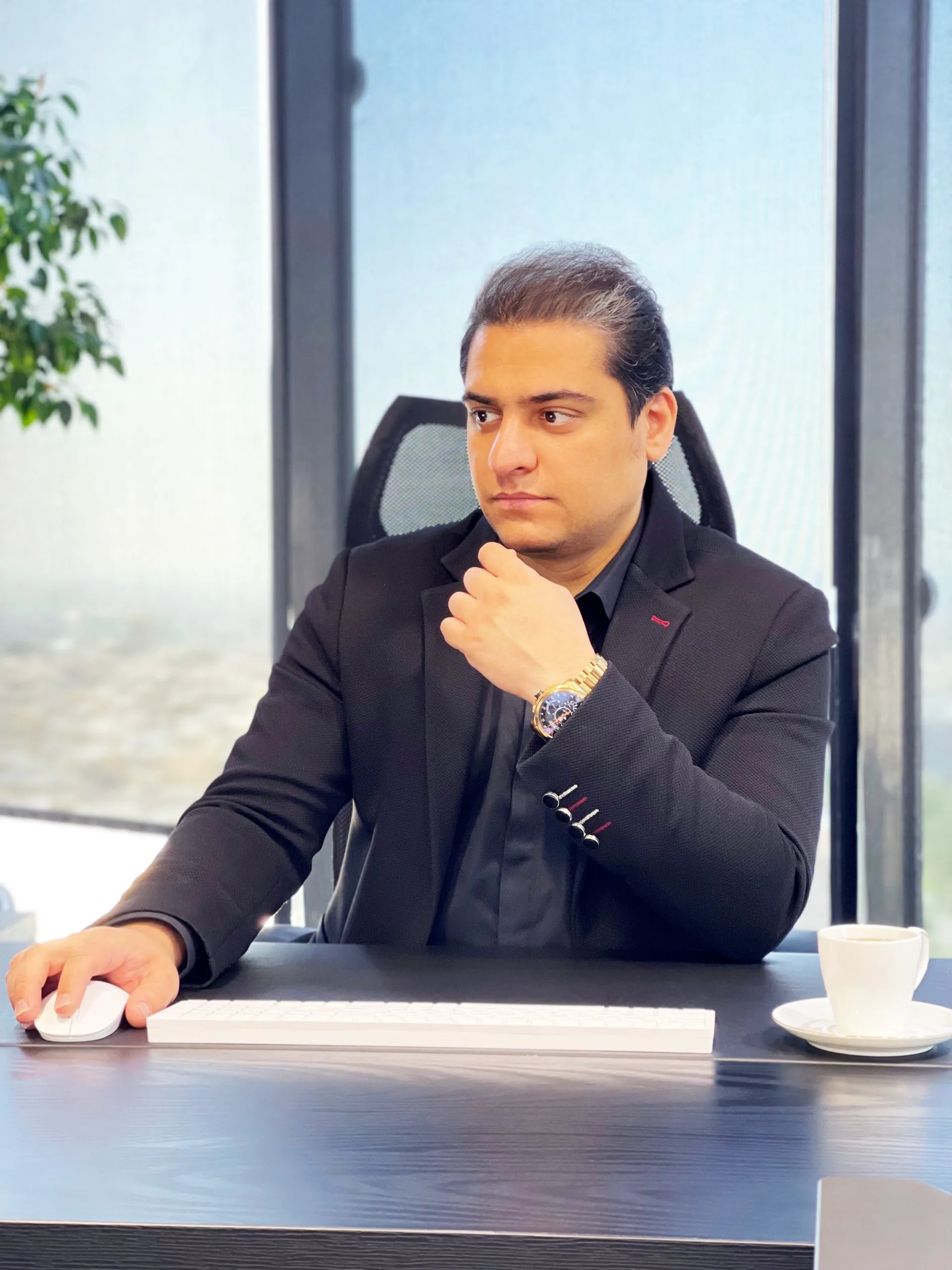 محمدحسین بکا -مدیرعامل برنا یاور ویرا